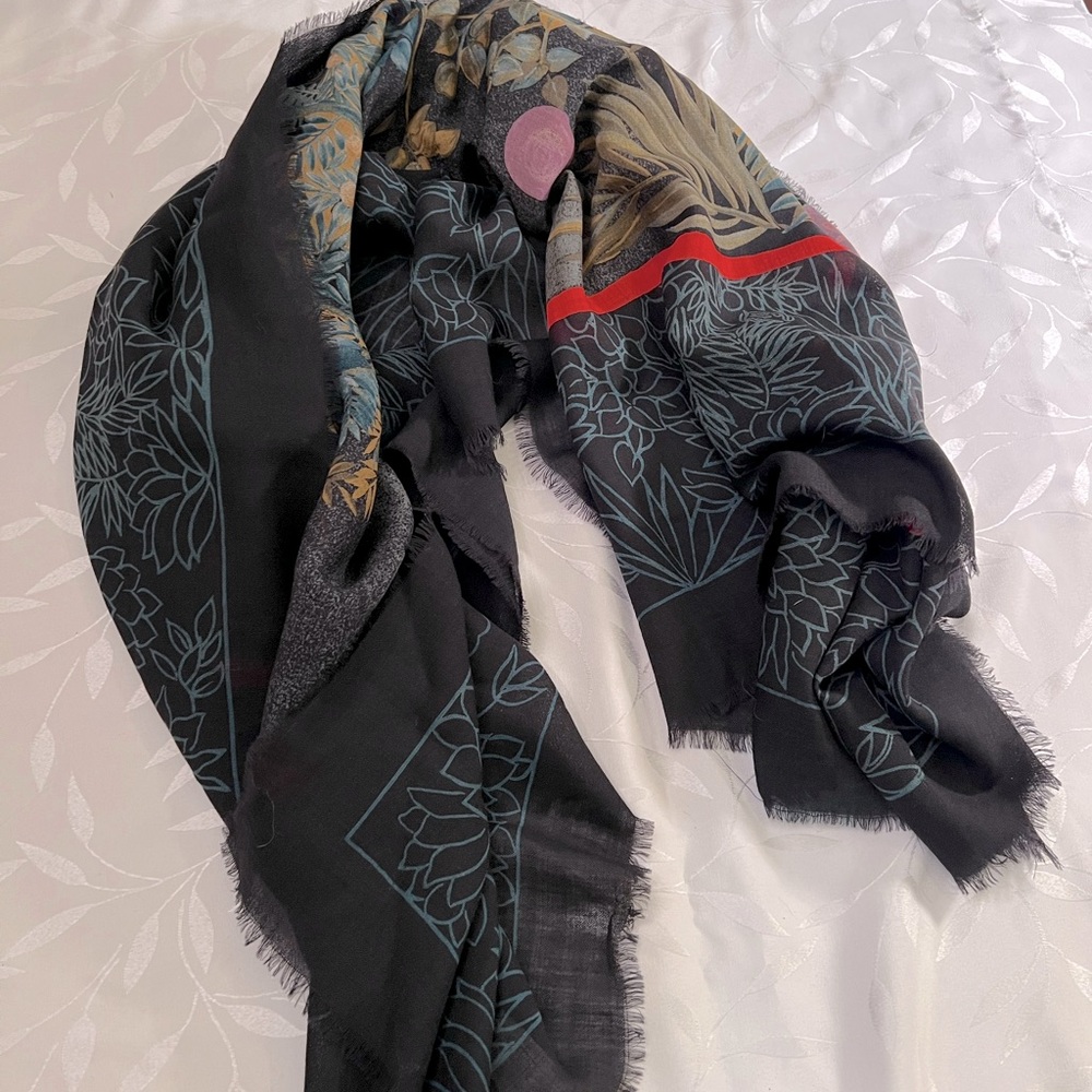 Fendi Vintage Shawl Scarf Wrap
